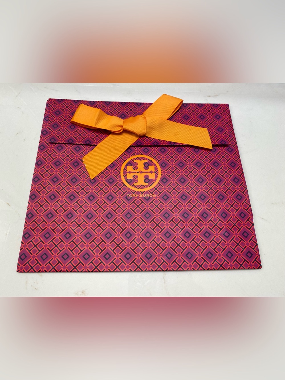 Tory Burch ❤️Gift Bag with Bow M size 12x10.5x5in **
